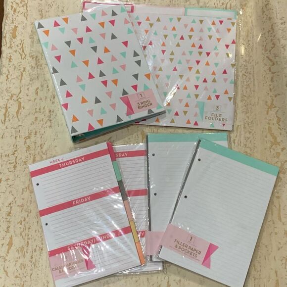 Dollar spot binder, inserts plus folders - Picture 1 of 12